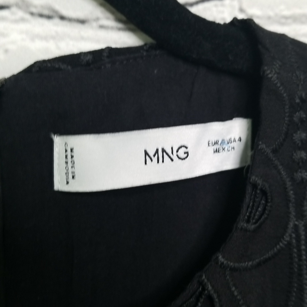 MANGO MNG Black Eyelet Sleeveless Dress Size 4 - Picture 5 of 7